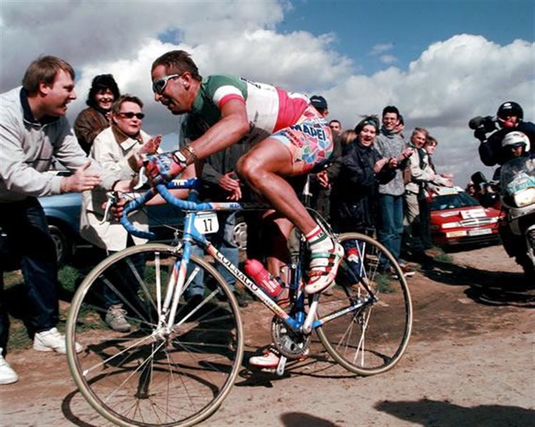 Ciclismo: la vittoria di Andrea Tafi alla Roubaix 2019 è data a 350