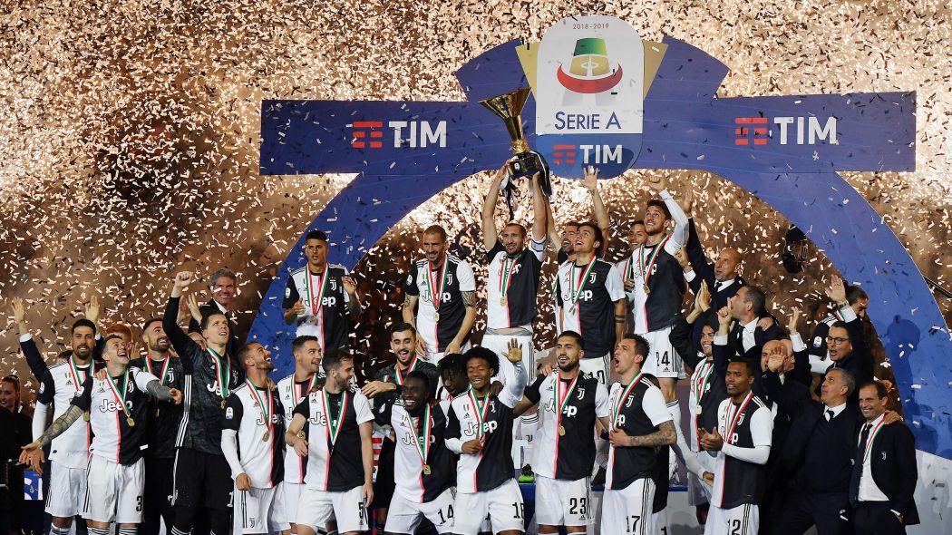 Le quote dei bookmakers aams per il campionato italiano di calcio. Sarà lotta a tre?